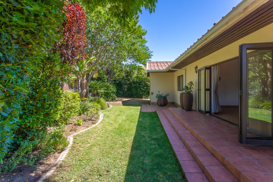 To Let 3 Bedroom Property for Rent in Vrykyk Western Cape